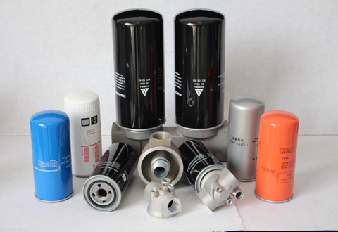 螺桿空壓機三濾長期不更換的危害(圖3) 螺桿空壓機三濾長期不更換的危害(圖3)